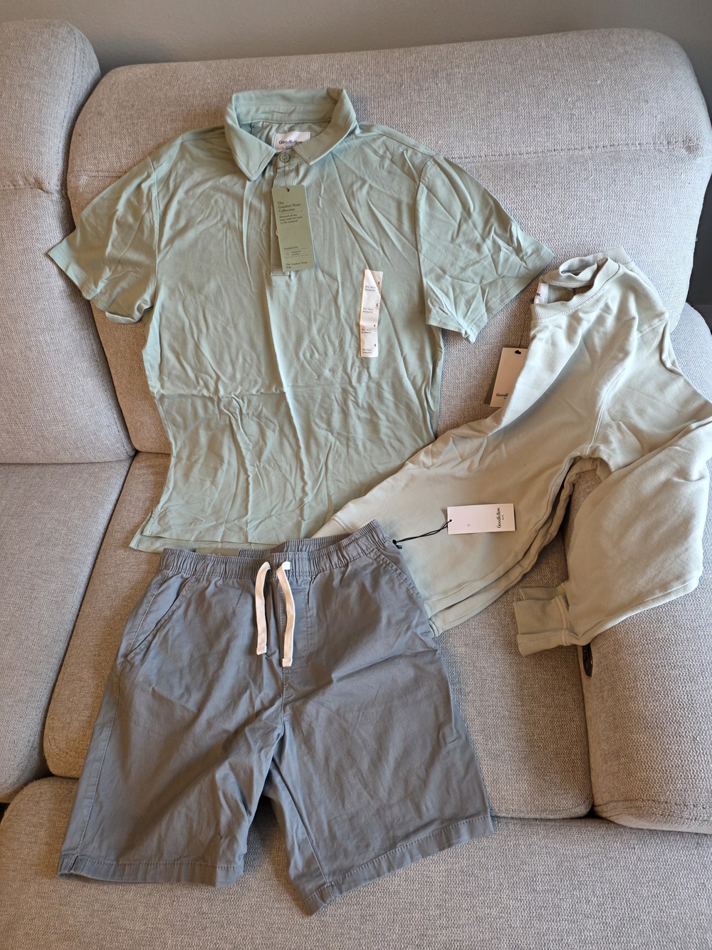 Goodfellow & Co Light sage gray outfit combo Mens Small